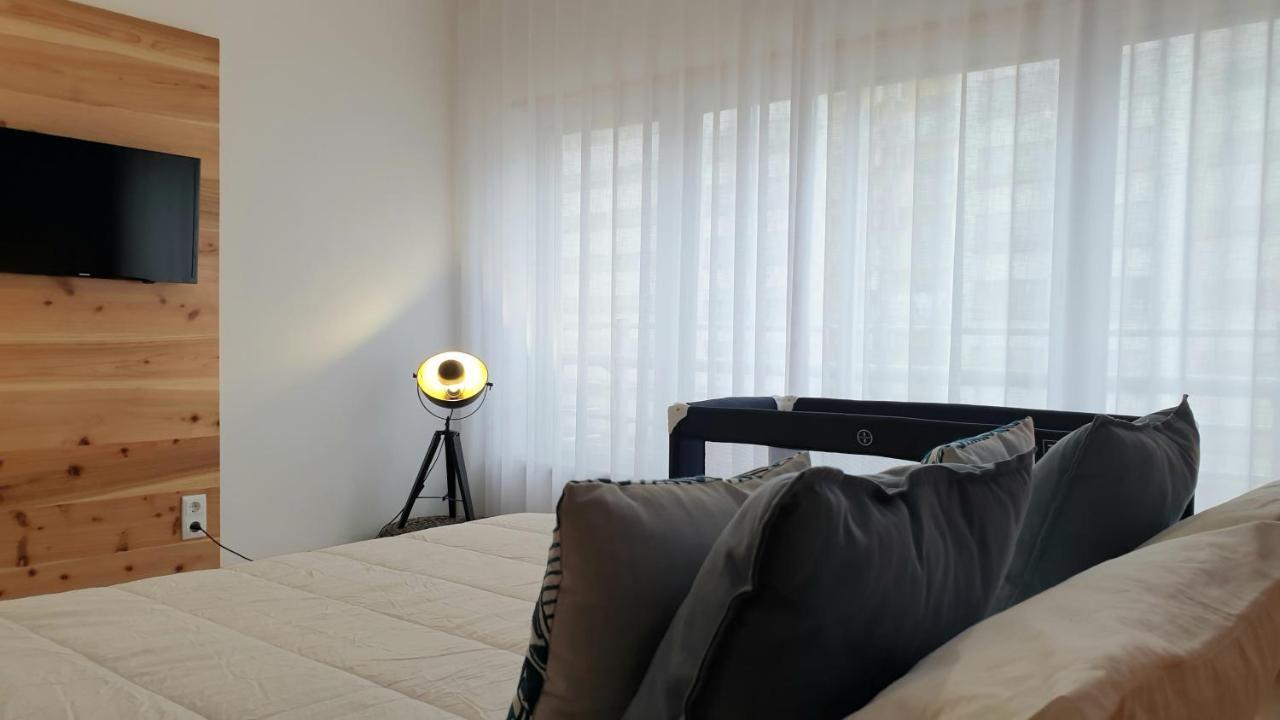 Oceanus Executive Apartment ปอนตาเดลกาดา ภายนอก รูปภาพ
