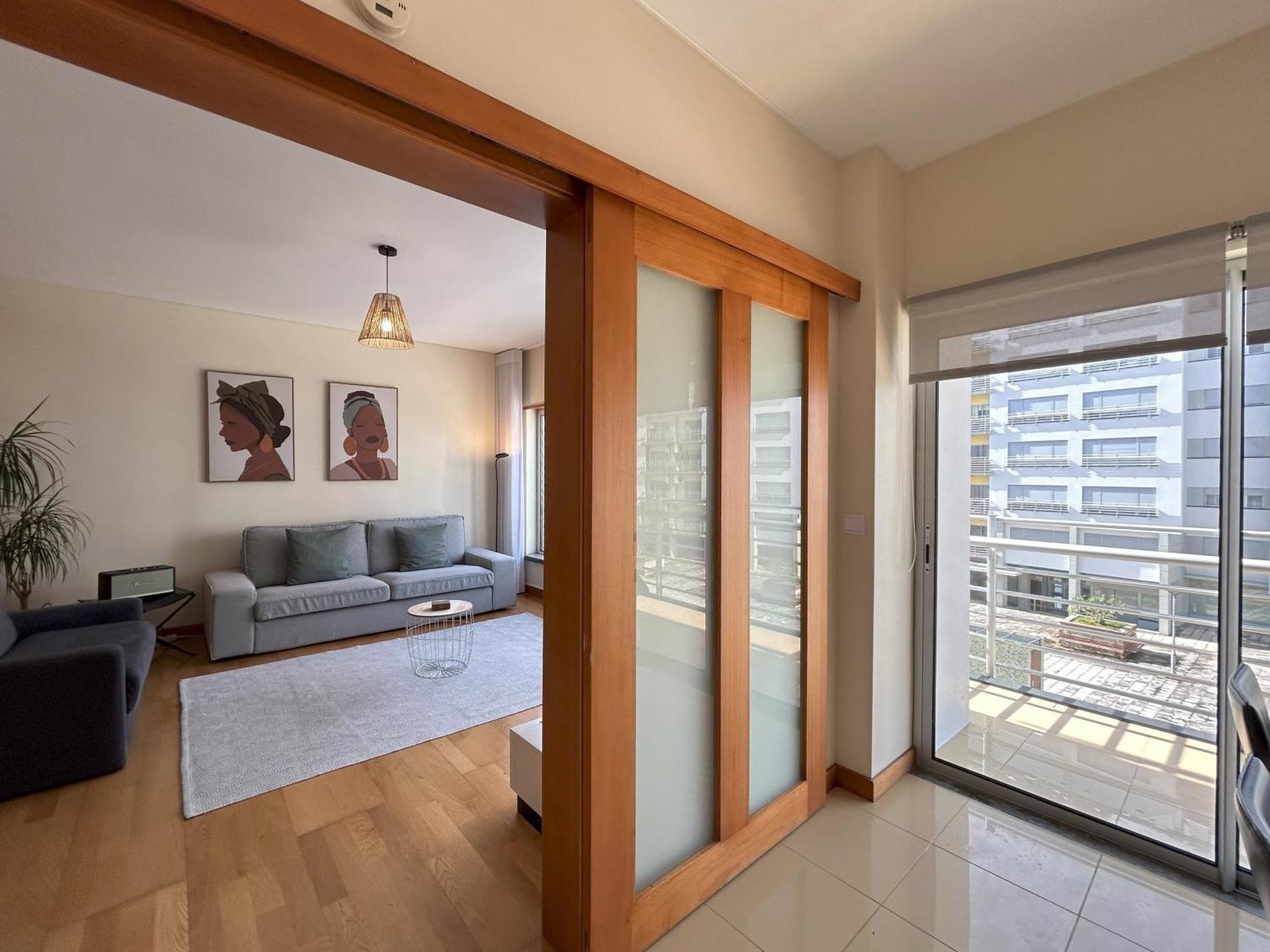 Oceanus Executive Apartment ปอนตาเดลกาดา ภายนอก รูปภาพ