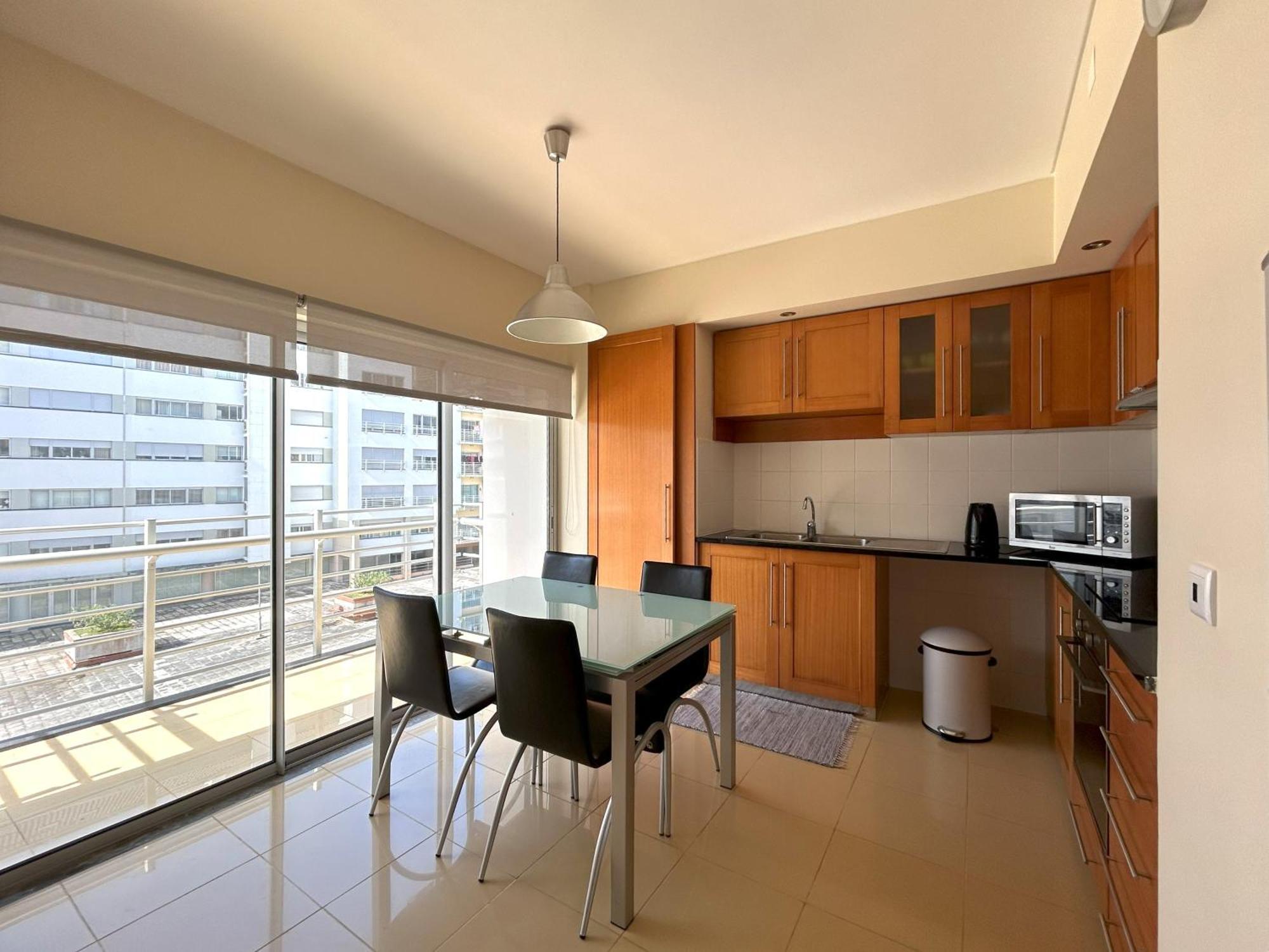 Oceanus Executive Apartment ปอนตาเดลกาดา ภายนอก รูปภาพ